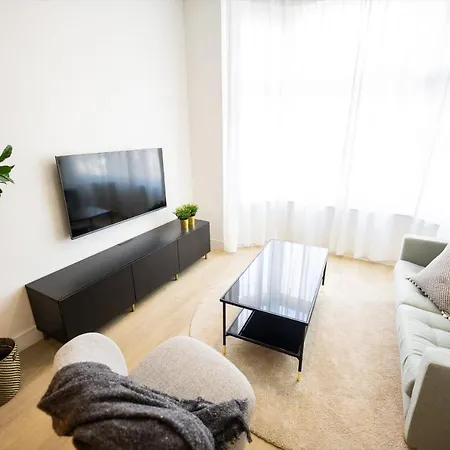 アパート Admiringly 1 Bedroom Serviced 56m2 -nb306a- ロッテルダム